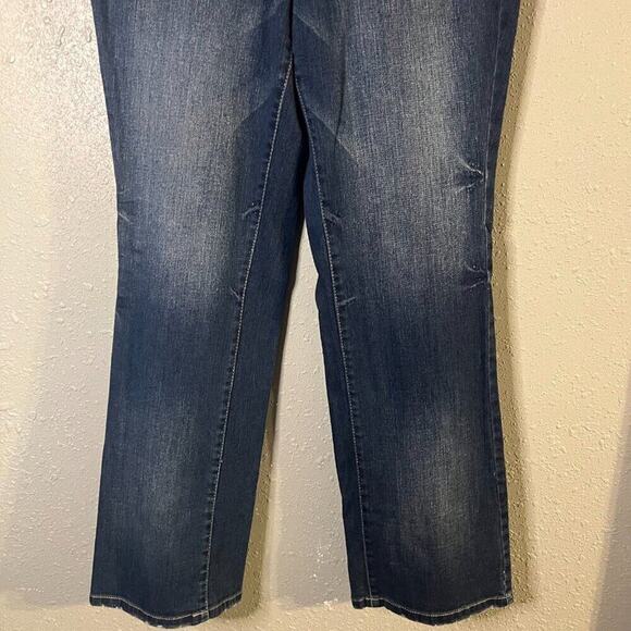 Lane Bryant Distintly Boot 18 Average Womens Jeans Dark Wash Feminine Slimming - Picture 4 of 14